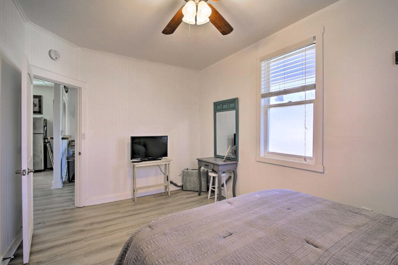 Texas Home With Backyard Oasis, Walk To Main St Fredericksburg Bagian luar foto