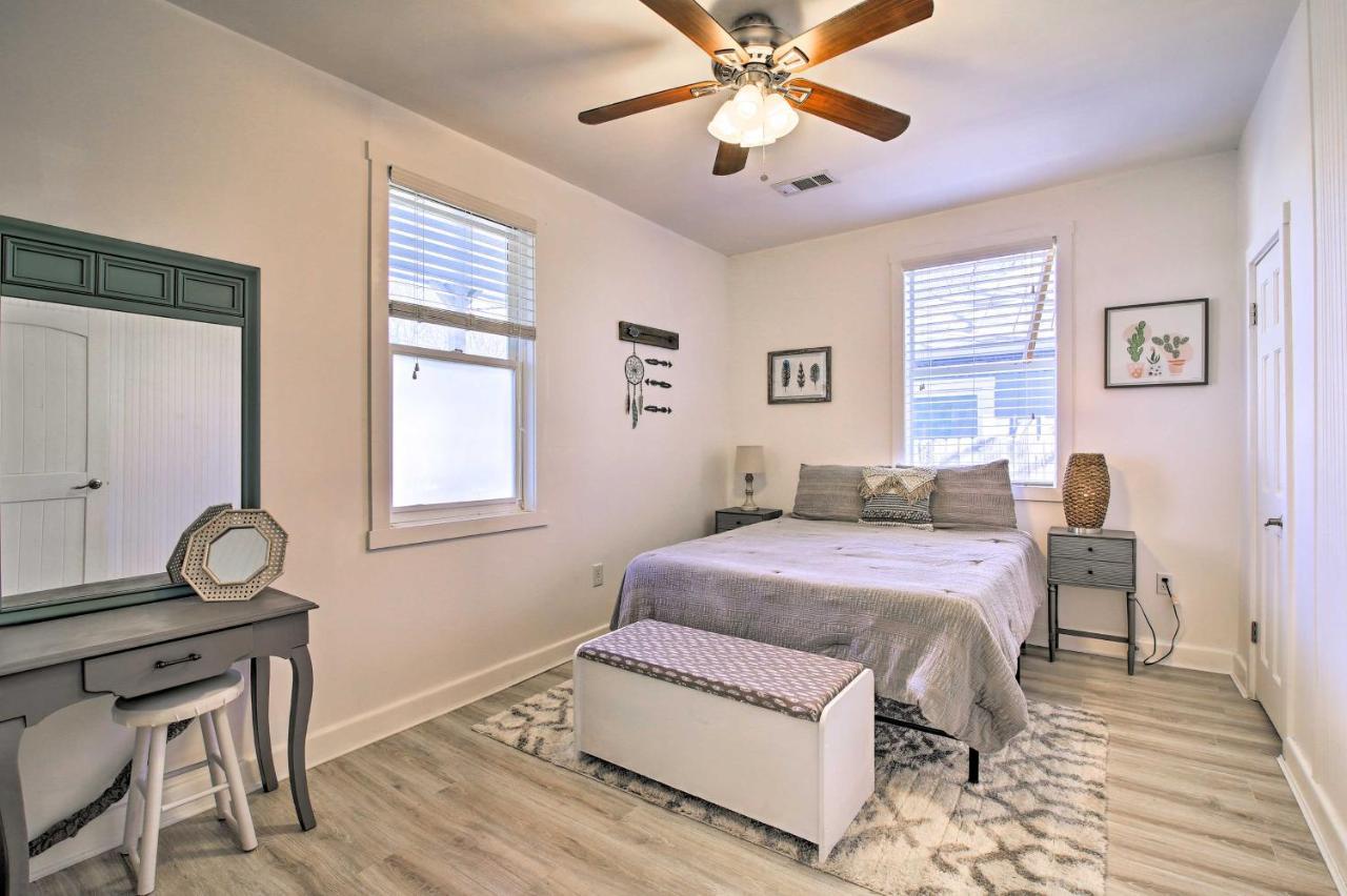 Texas Home With Backyard Oasis, Walk To Main St Fredericksburg Bagian luar foto
