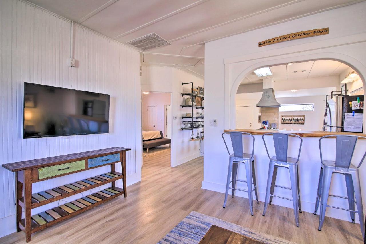 Texas Home With Backyard Oasis, Walk To Main St Fredericksburg Bagian luar foto