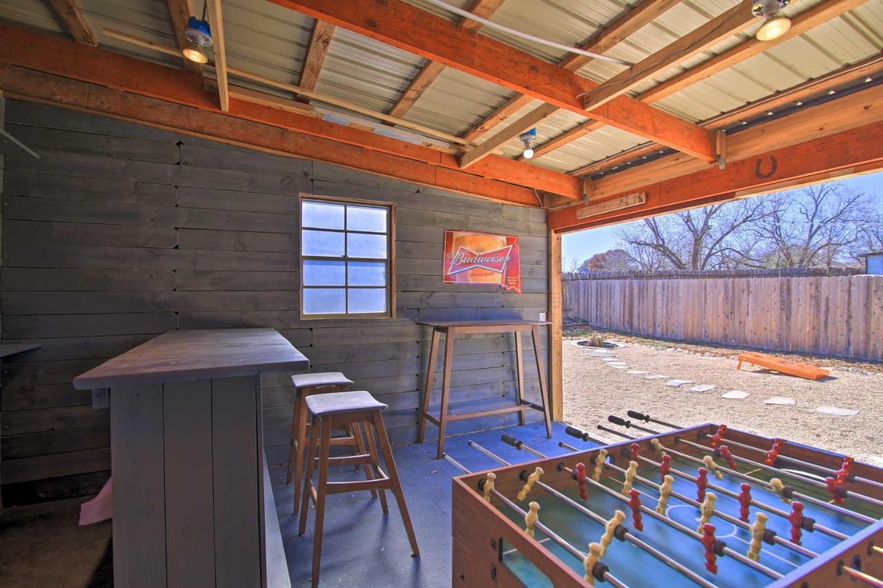 Texas Home With Backyard Oasis, Walk To Main St Fredericksburg Bagian luar foto
